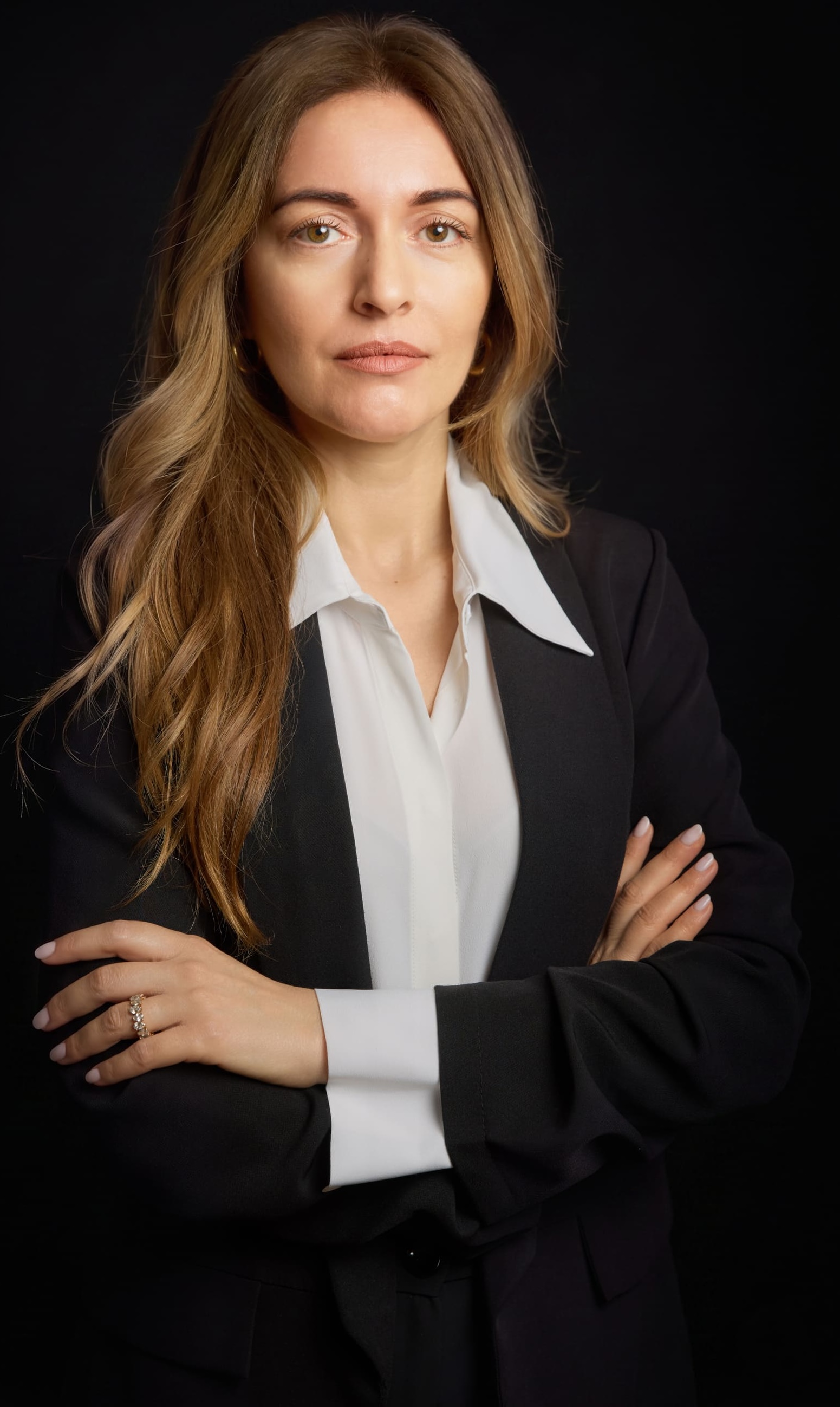 Ritratto di Francesca D'Onofrio, luxury hairstylist a Milano