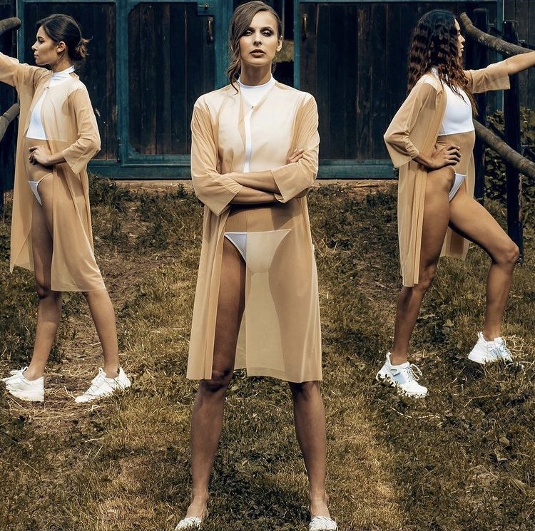 Hairstyling per shooting di moda all'aperto